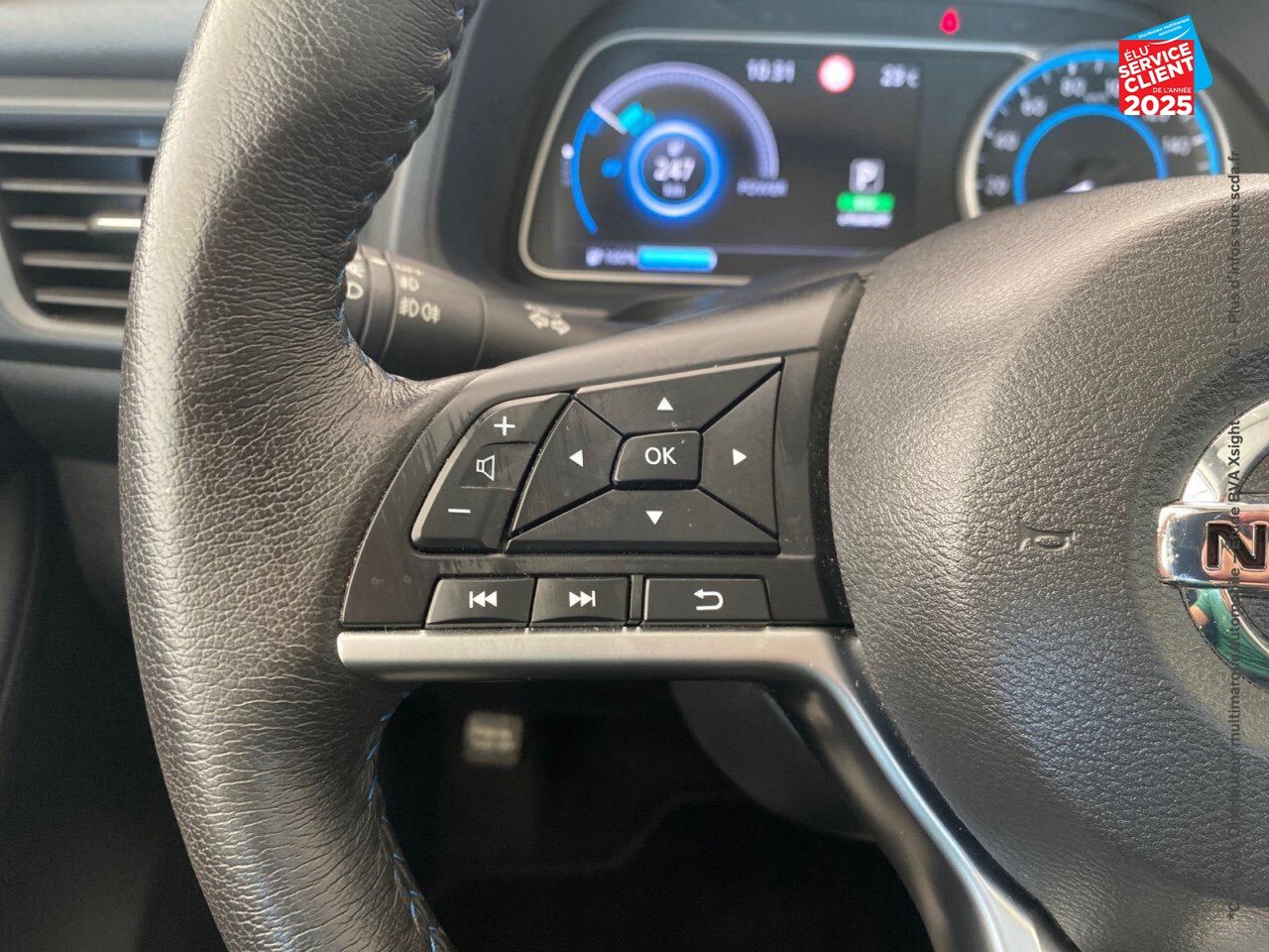 Véhicule d'occasion NISSAN LEAF 150CH 40KWH ACENTA 21.5 chez Hyundai Epernay