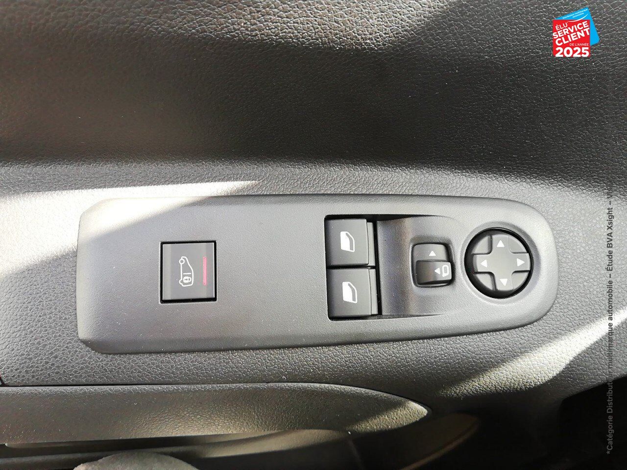 Véhicule d'occasion TOYOTA PROACE CITY ELECTRIC MEDIUM 50 KWH BUSINESS RC23 chez Toyota Bar le Duc
