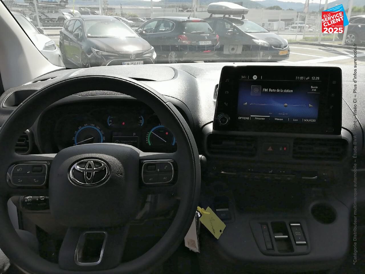 Véhicule d'occasion TOYOTA PROACE CITY ELECTRIC MEDIUM 50 KWH BUSINESS RC23 chez Toyota Bar le Duc