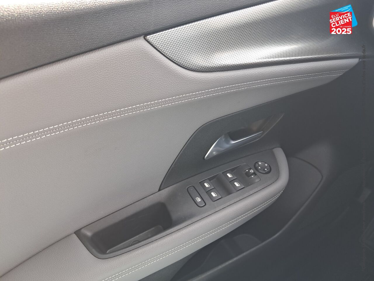 Véhicule d'occasion OPEL MOKKA MOKKA-E 136CH ELEGANCE chez Toyota Sarreguemines
