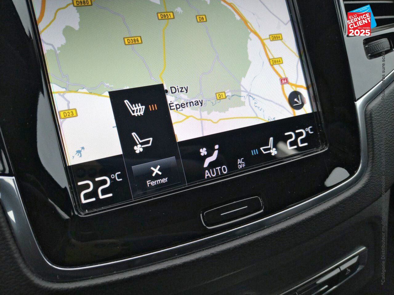 Véhicule d'occasion VOLVO XC90 T8 TWIN ENGINE 303 + 87CH INSCRIPTION LUXE GEARTRONIC 7 PLACES 48G chez Opel Verdun