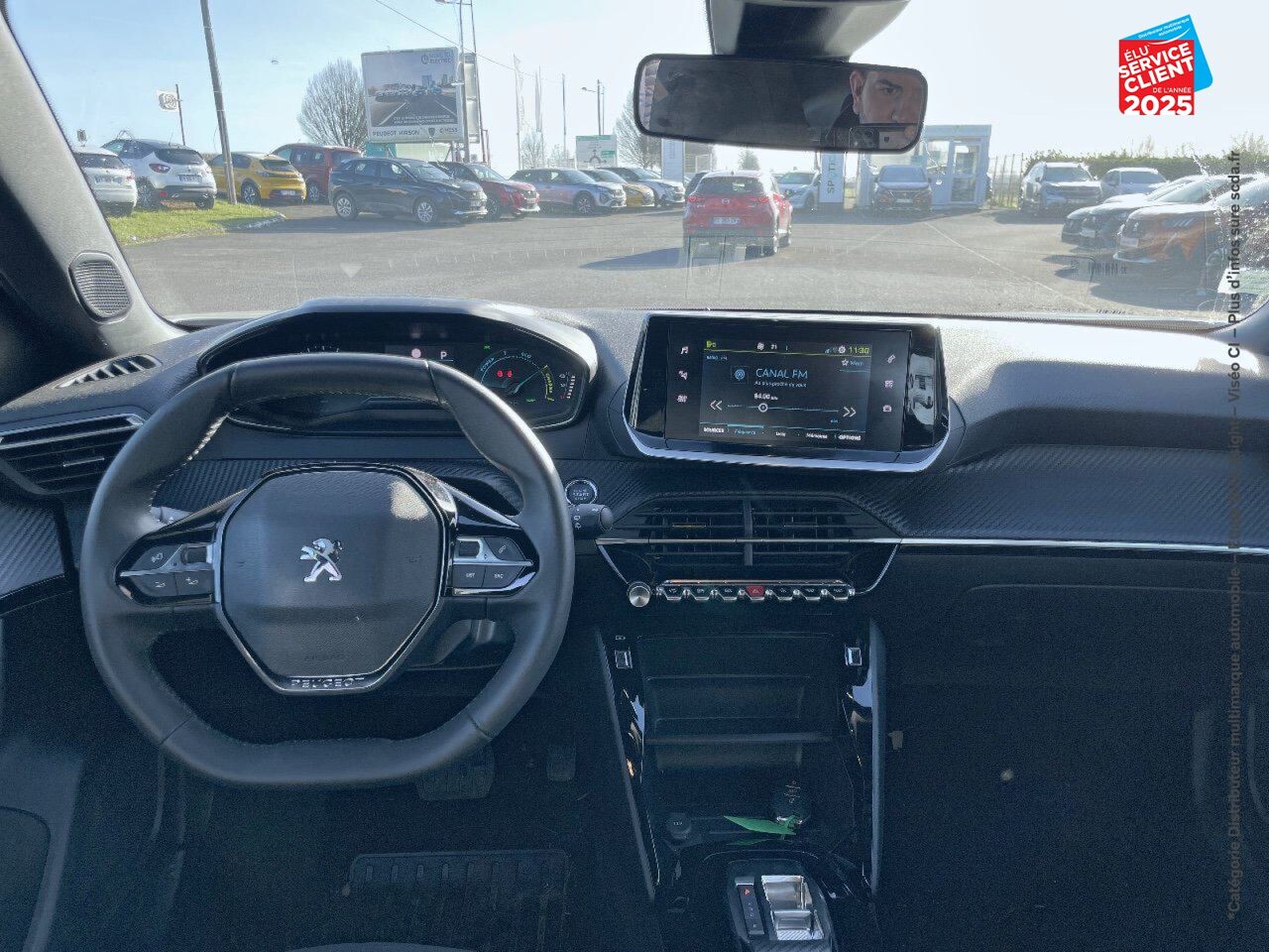 Véhicule d'occasion PEUGEOT 2008 E-136CH ACTIVE PACK chez Peugeot Charleville