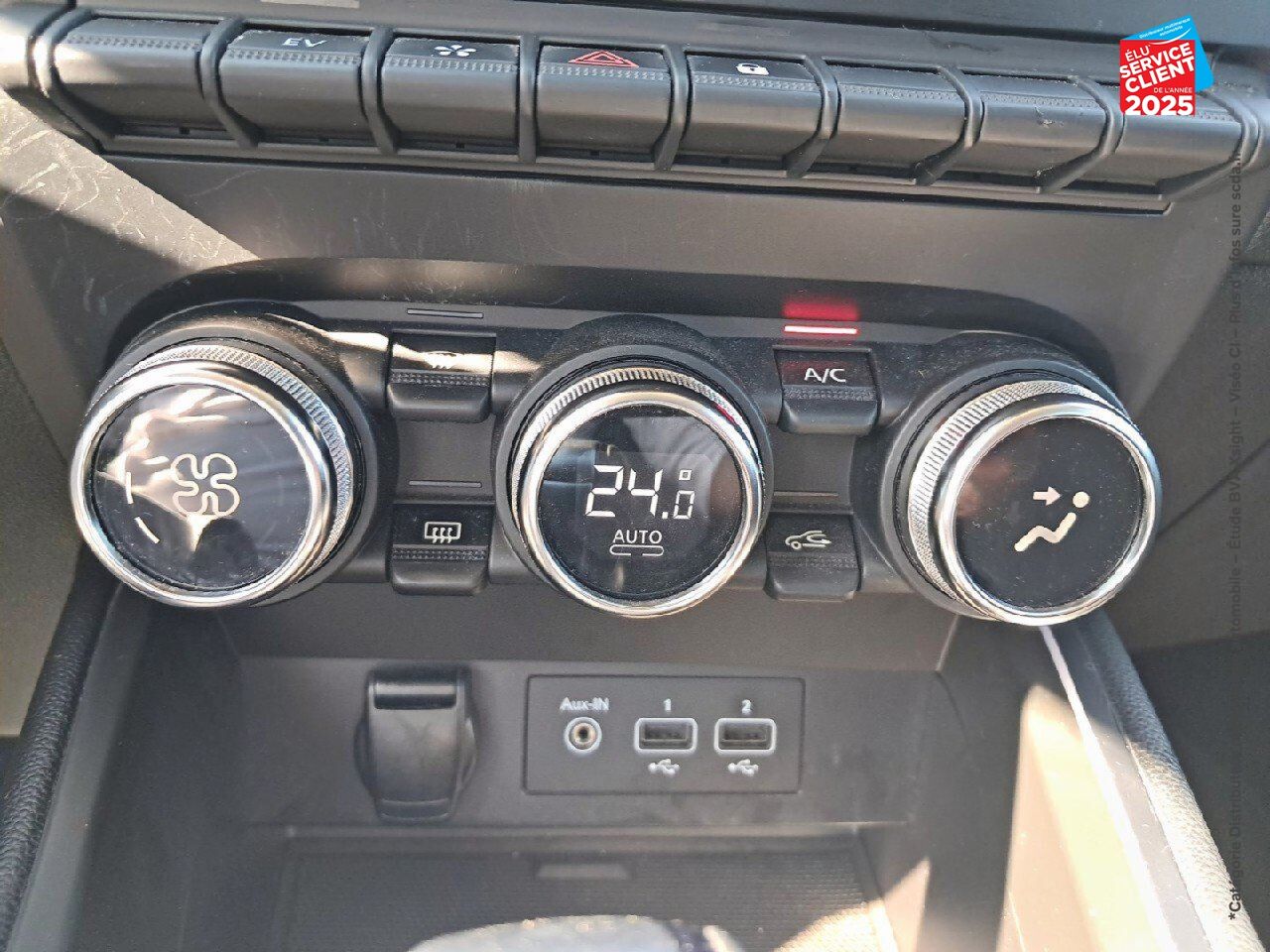 Véhicule d'occasion RENAULT CLIO 1.6 E-TECH 140CH INTENS -21 chez Renault Sélestat