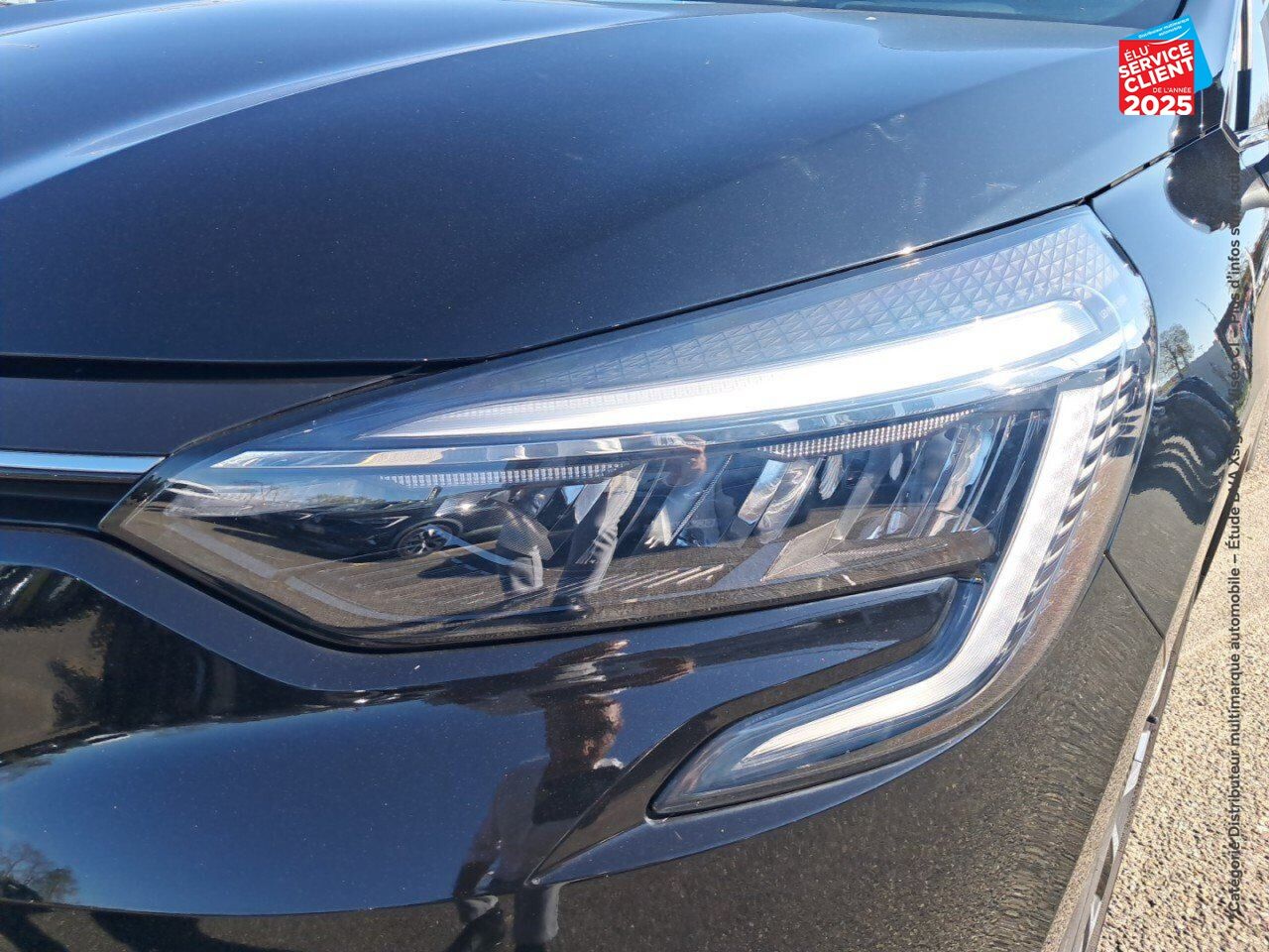 Véhicule d'occasion RENAULT CLIO 1.6 E-TECH 140CH INTENS -21 chez Renault Sélestat