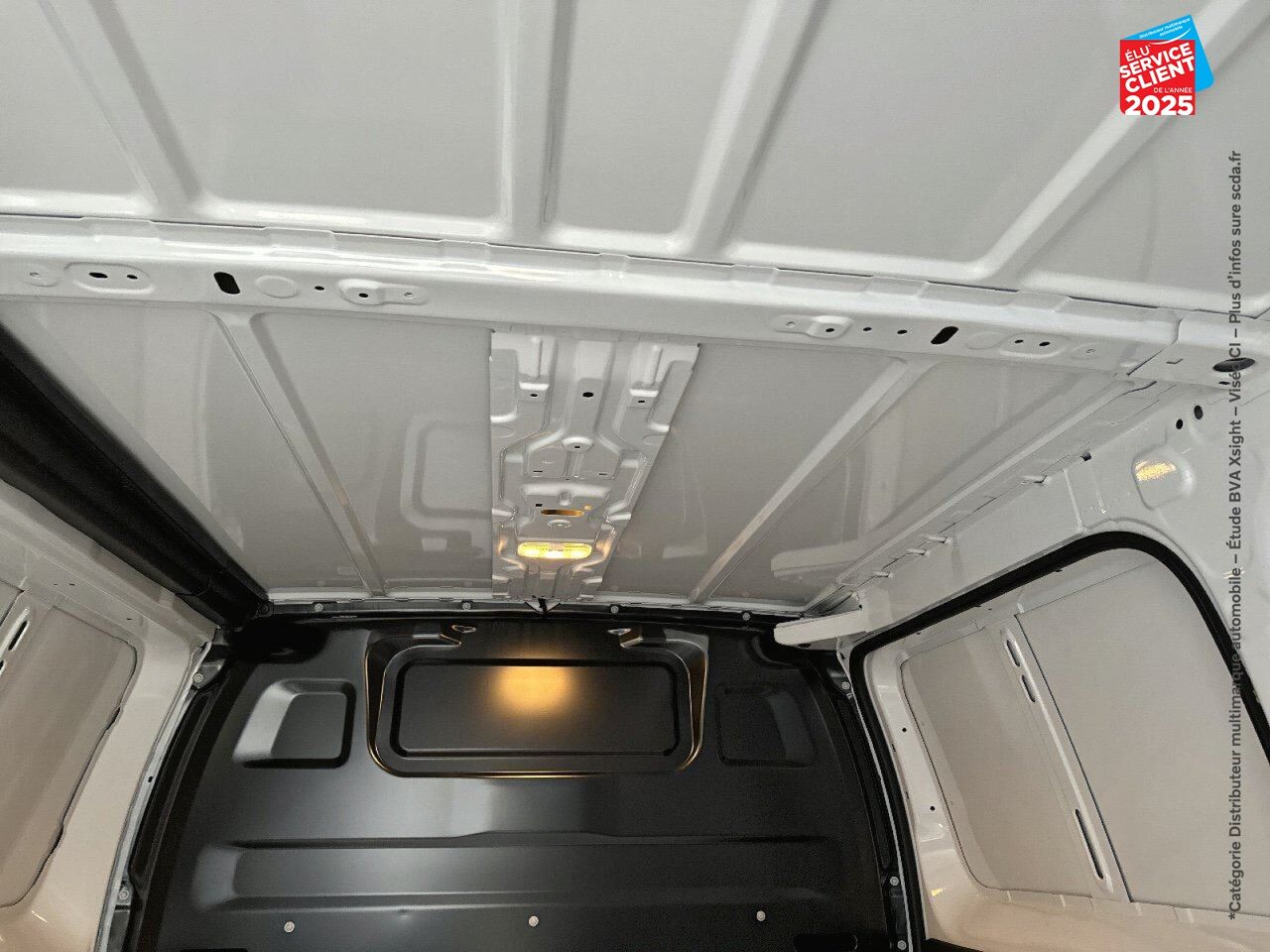 Véhicule d'occasion FIAT SCUDO FG M 1.5 BLUEHDI 120CH SS PRO LOUNGE CONNECT chez Toyota Thionville