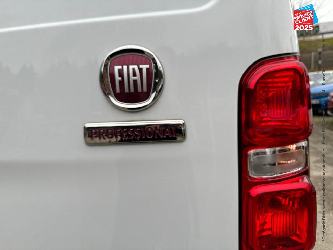 Véhicule d'occasion FIAT SCUDO FG M 1.5 BLUEHDI 120CH SS PRO LOUNGE CONNECT chez Toyota Thionville