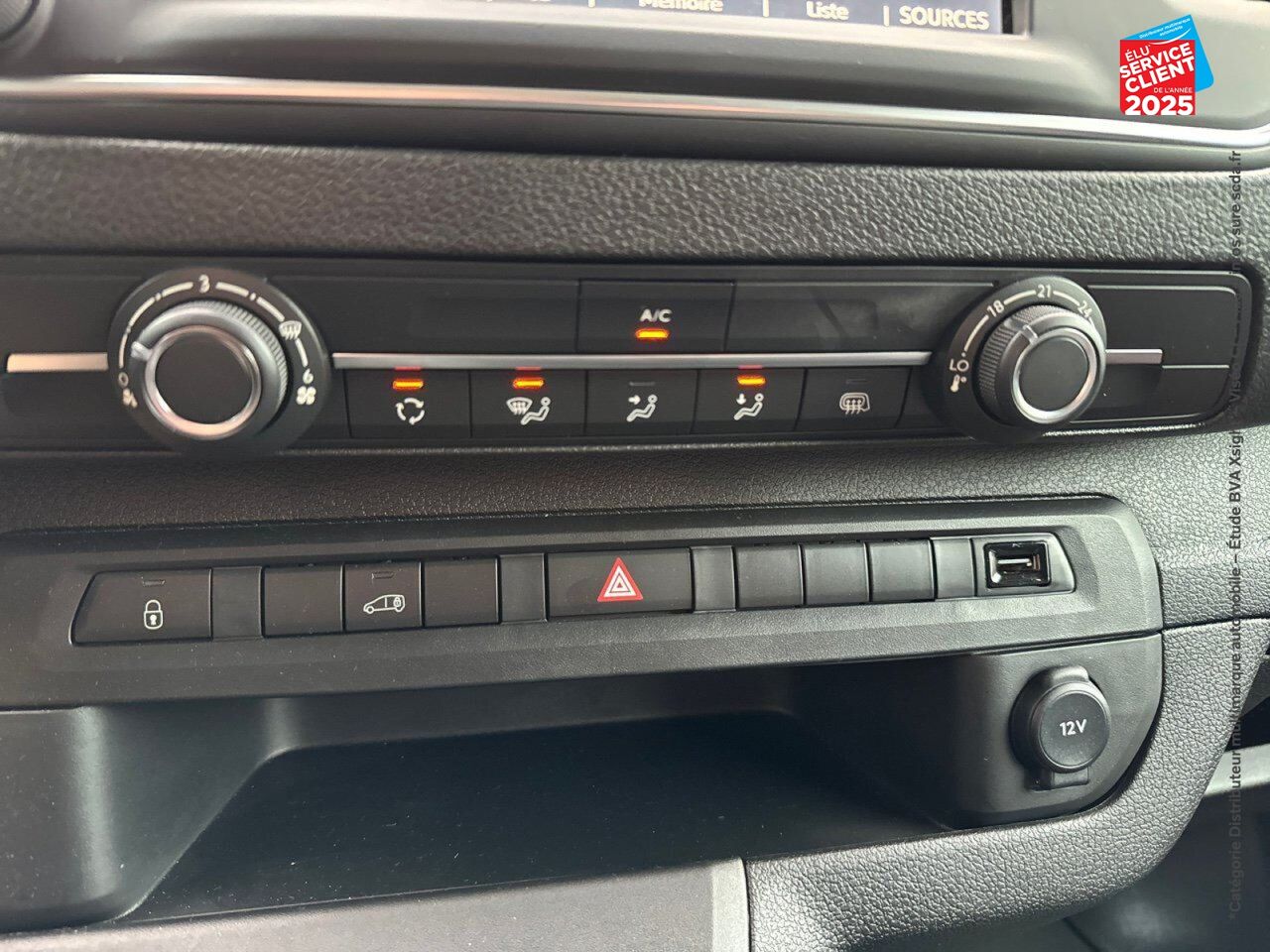 Véhicule d'occasion FIAT SCUDO FG M 1.5 BLUEHDI 120CH SS PRO LOUNGE CONNECT chez Toyota Thionville