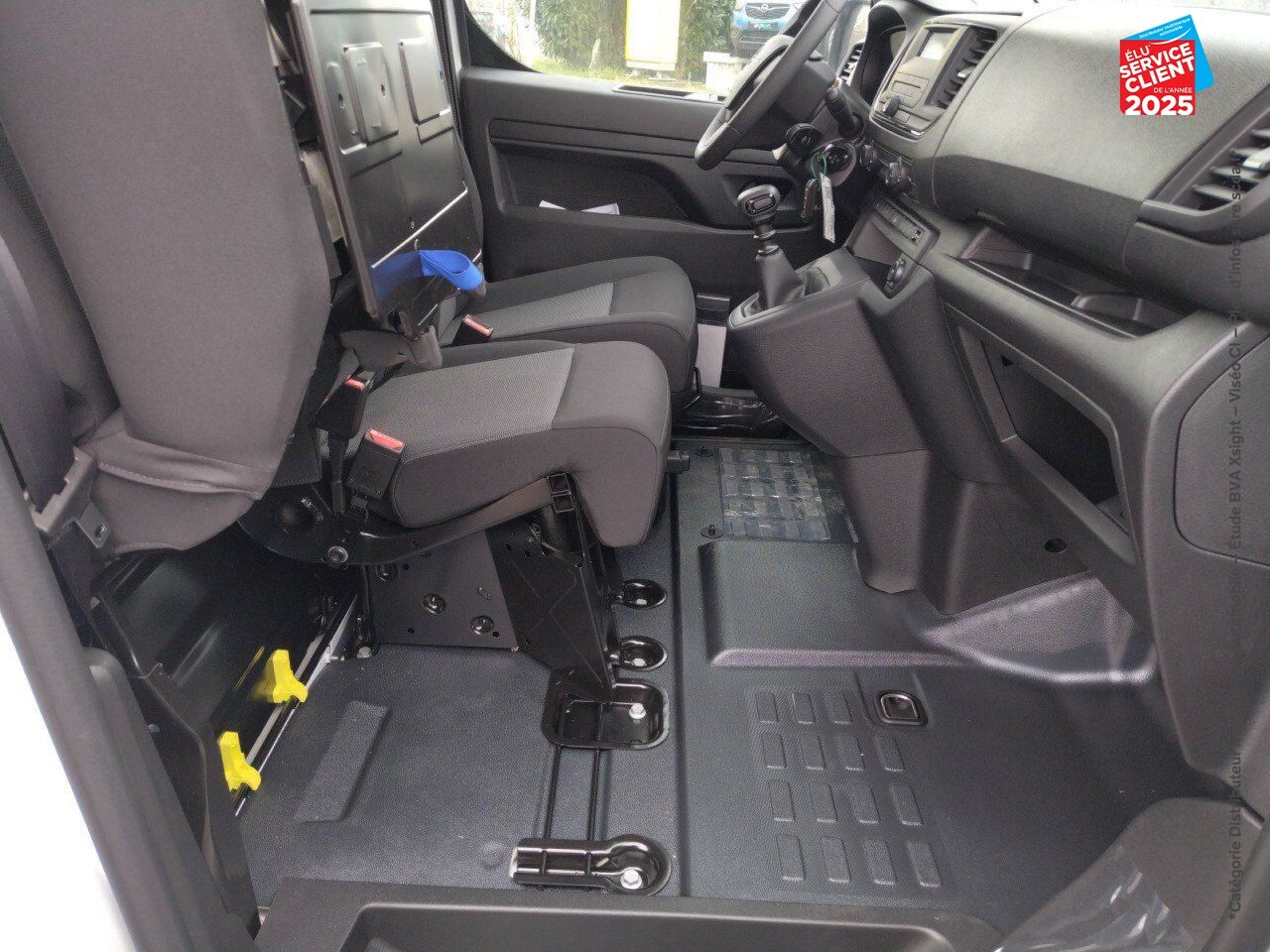 Véhicule d'occasion OPEL VIVARO FG M 2.0 BLUEHDI 145CH chez Toyota Sarreguemines
