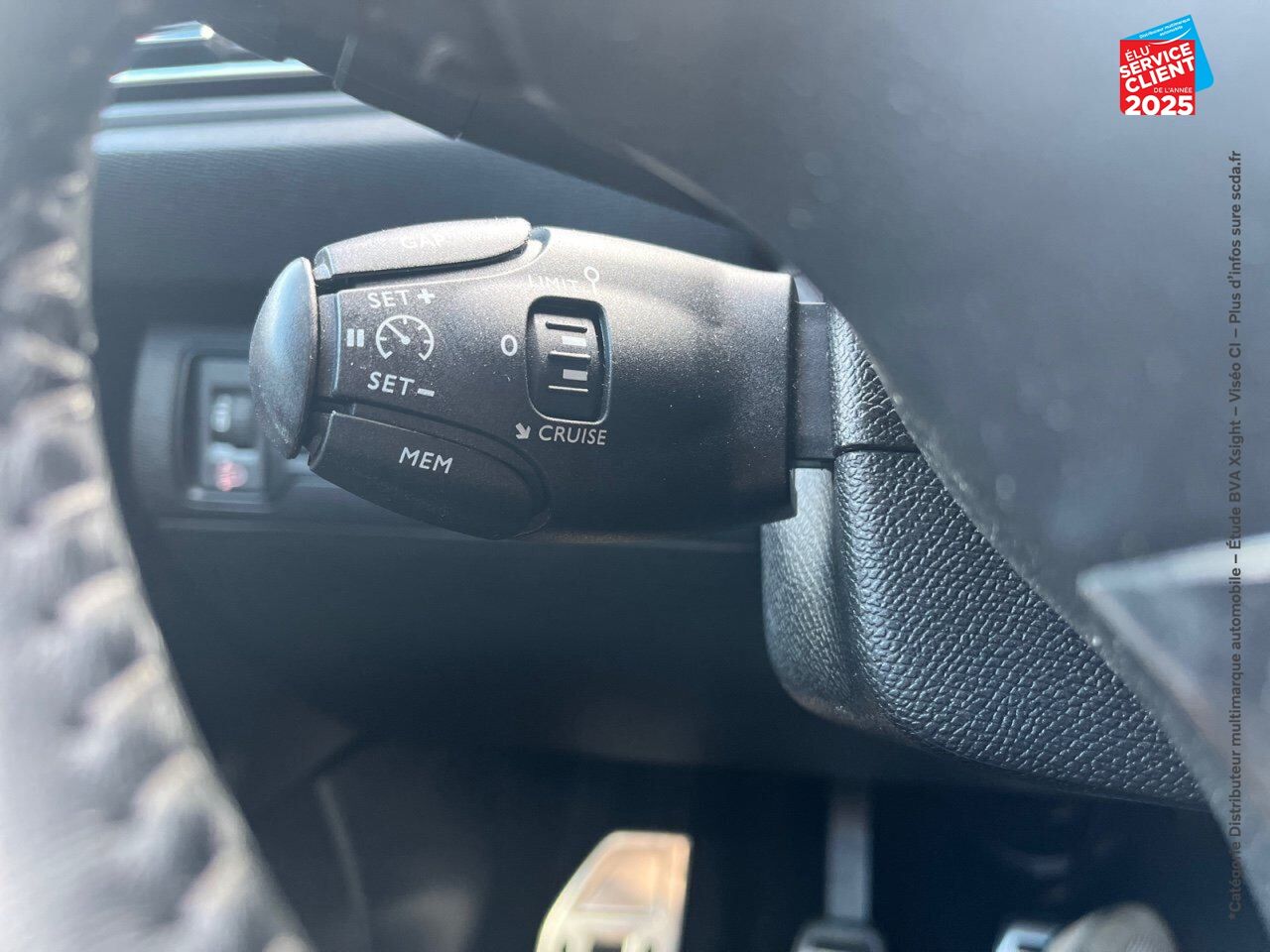 Véhicule d'occasion PEUGEOT 308 SW 1.2 PURETECH 130CH SS ALLURE PACK chez Renault Saint-Louis