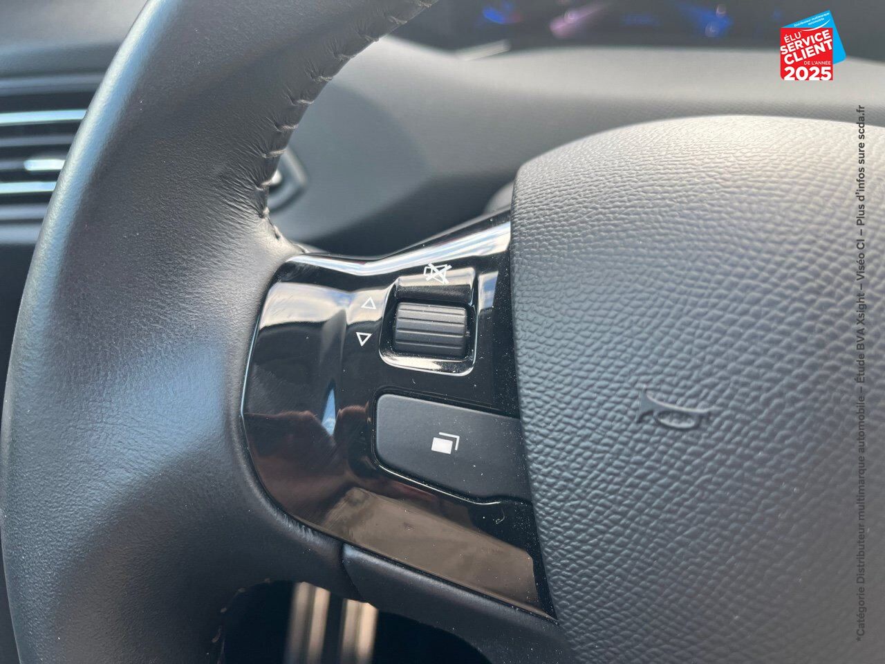 Véhicule d'occasion PEUGEOT 308 SW 1.2 PURETECH 130CH SS ALLURE PACK chez Renault Saint-Louis