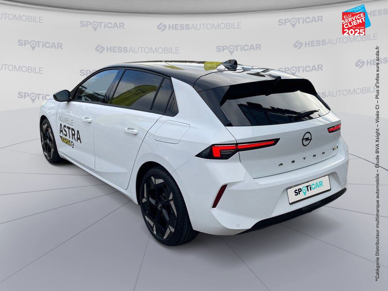 Véhicule d'occasion OPEL ASTRA 1.6 TURBO 225CH HYBRID GSE BVA8 chez Opel Beaune