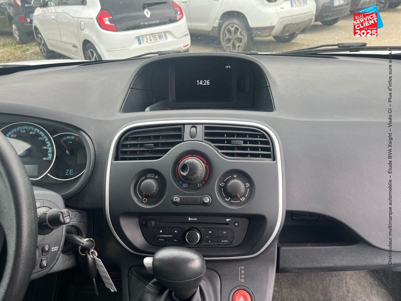 Véhicule d'occasion RENAULT KANGOO EXPRESS ELECTRIC 33 EXTRA R-LINK chez Hyundai Reims