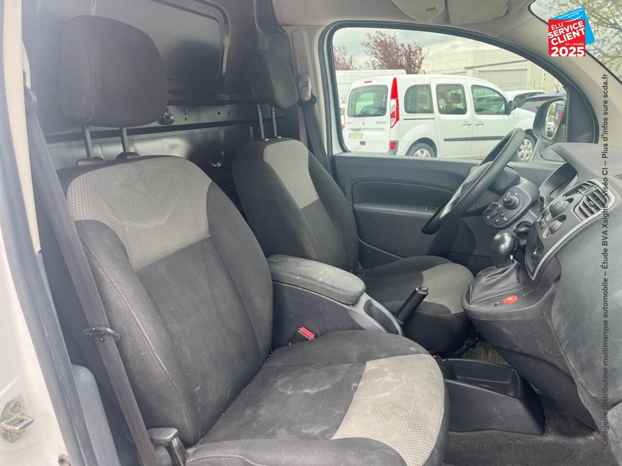 Véhicule d'occasion RENAULT KANGOO EXPRESS ELECTRIC 33 EXTRA R-LINK chez Hyundai Reims