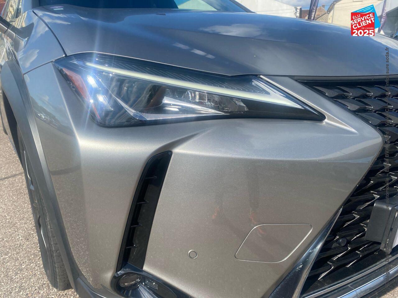 Véhicule d'occasion LEXUS UX 250H 4WD LUXE MY19 chez Dacia Mulhouse