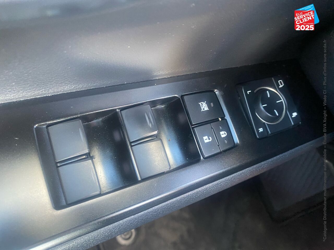 Véhicule d'occasion LEXUS UX 250H 4WD LUXE MY19 chez Dacia Mulhouse