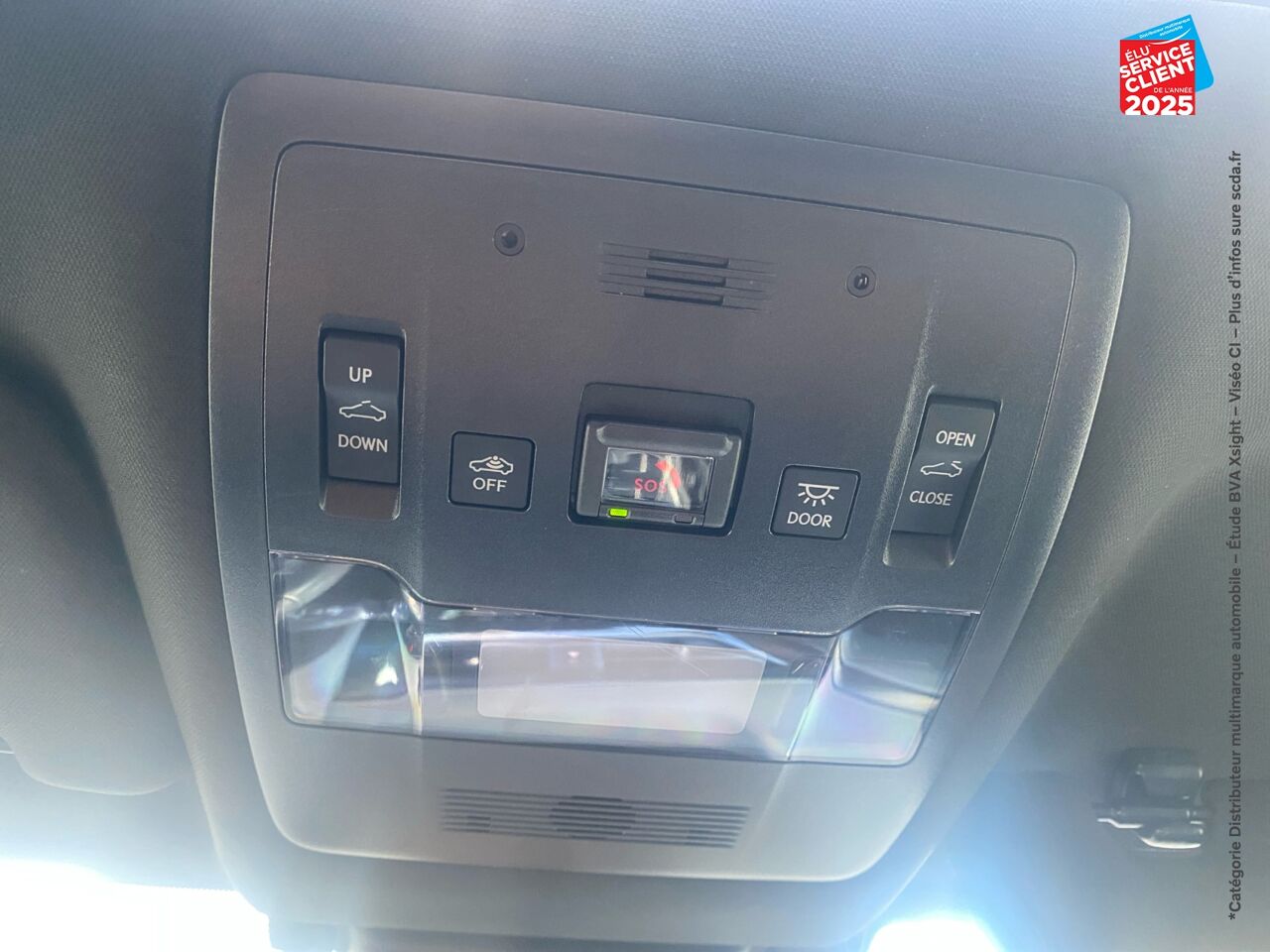 Véhicule d'occasion LEXUS UX 250H 4WD LUXE MY19 chez Dacia Mulhouse