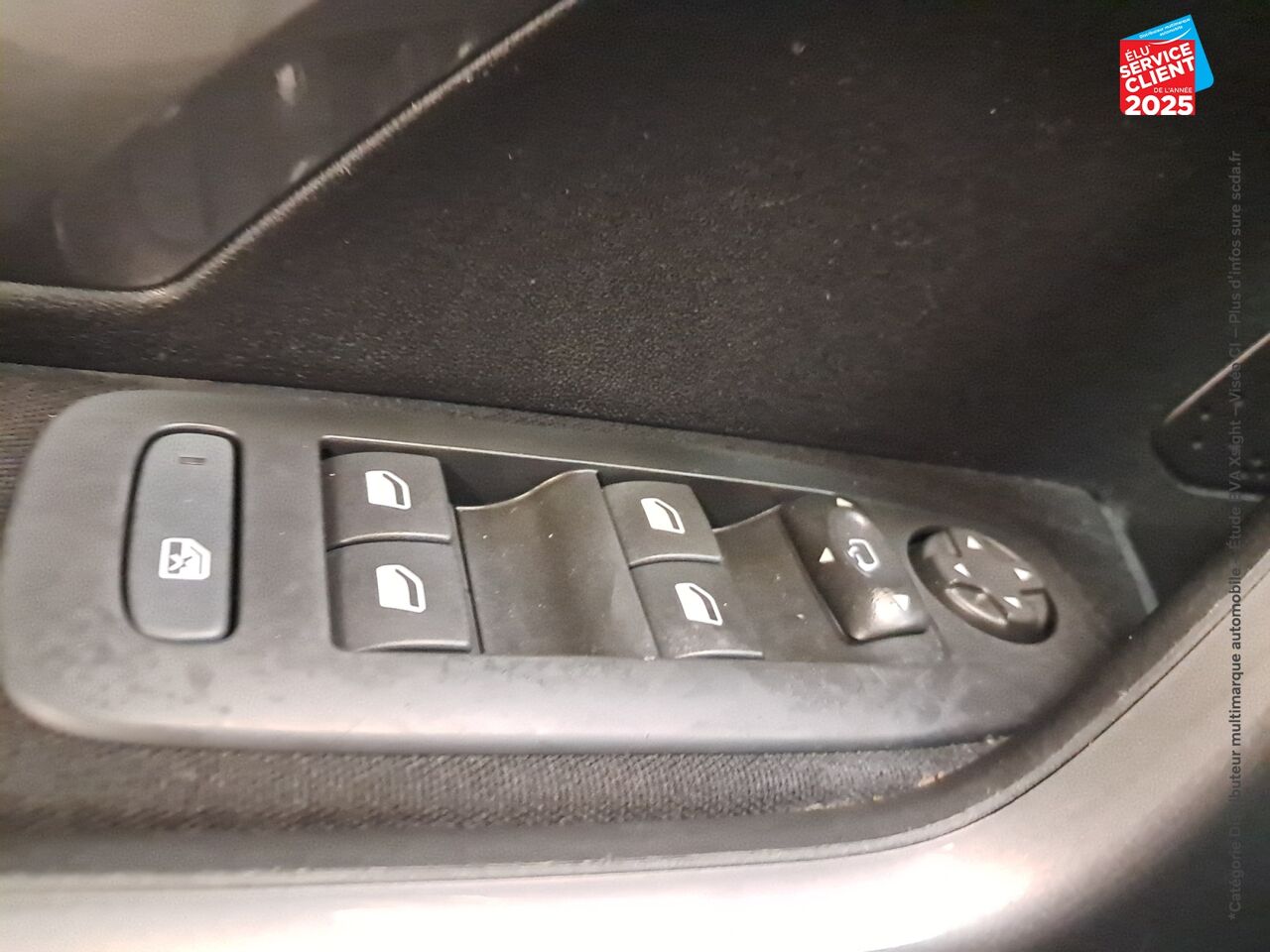 chez Peugeot Charleville