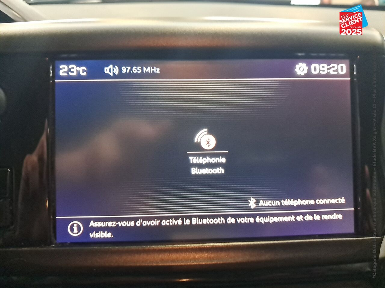 chez Peugeot Charleville