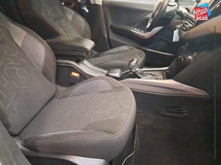 PEUGEOT 2008 1.2 PURETECH...