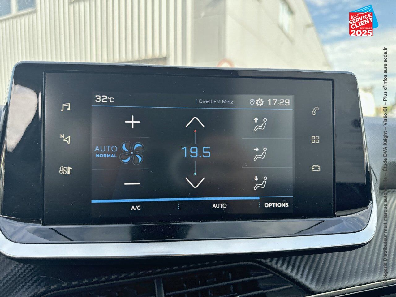 Véhicule d'occasion PEUGEOT 2008 1.2 PURETECH 100CH S/S STYLE chez Opel Nancy