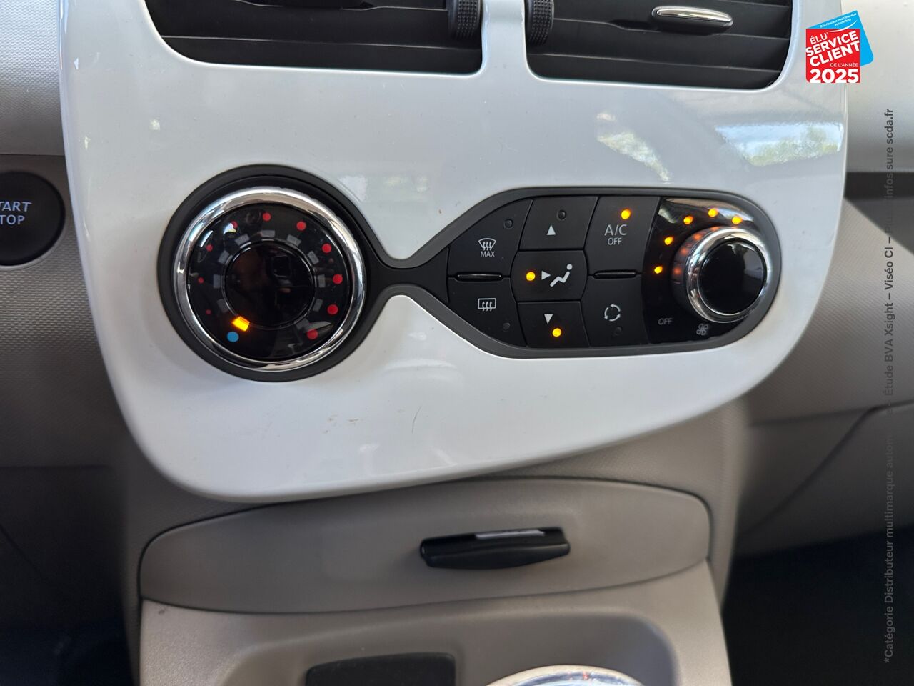 Véhicule d'occasion RENAULT ZOE CITY CHARGE NORMALE R90 chez Renault Saint-Louis