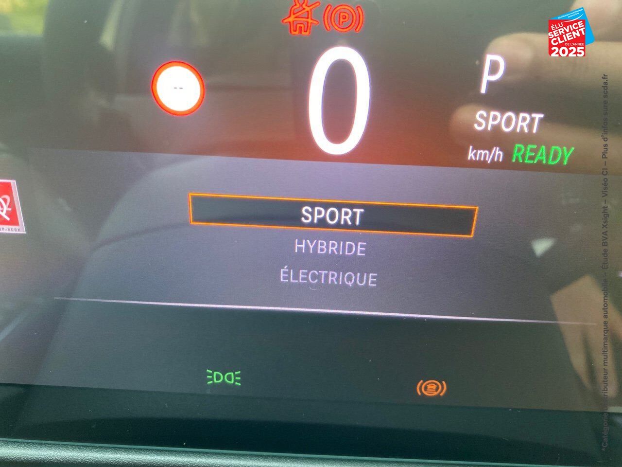 Véhicule d'occasion OPEL ASTRA 1.6 TURBO 225CH HYBRID GSE BVA8 chez Peugeot Reims
