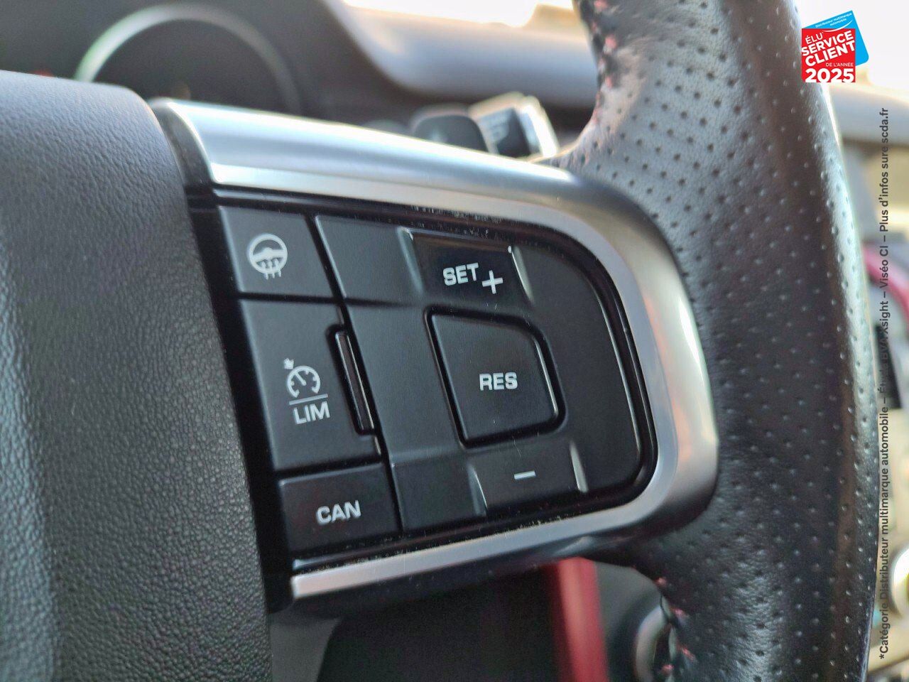 Véhicule d'occasion LAND-ROVER DISCOVERY SPORT 2.0 SD4 240CH HSE LUXURY AWD BVA MARK III chez Toyota Thionville