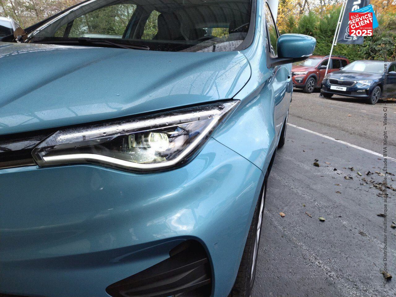 Véhicule d'occasion RENAULT ZOE ZEN CHARGE NORMALE R110 - 20 chez Renault Saint-Louis