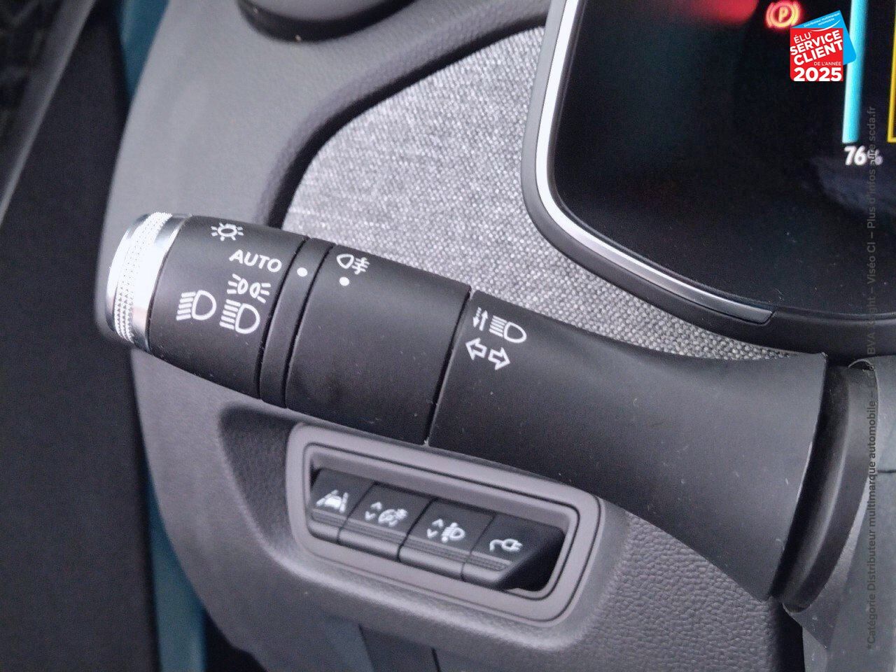 Véhicule d'occasion RENAULT ZOE ZEN CHARGE NORMALE R110 - 20 chez Renault Saint-Louis