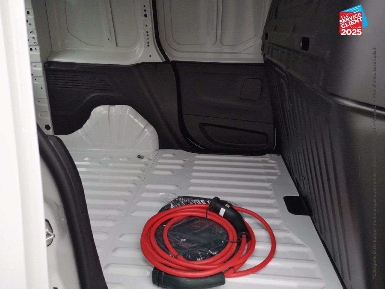 Véhicule d'occasion FIAT DOBLO FG M 800KG ELECTRIQUE 136CH BATTERIE 50 KWH chez Renault Sélestat