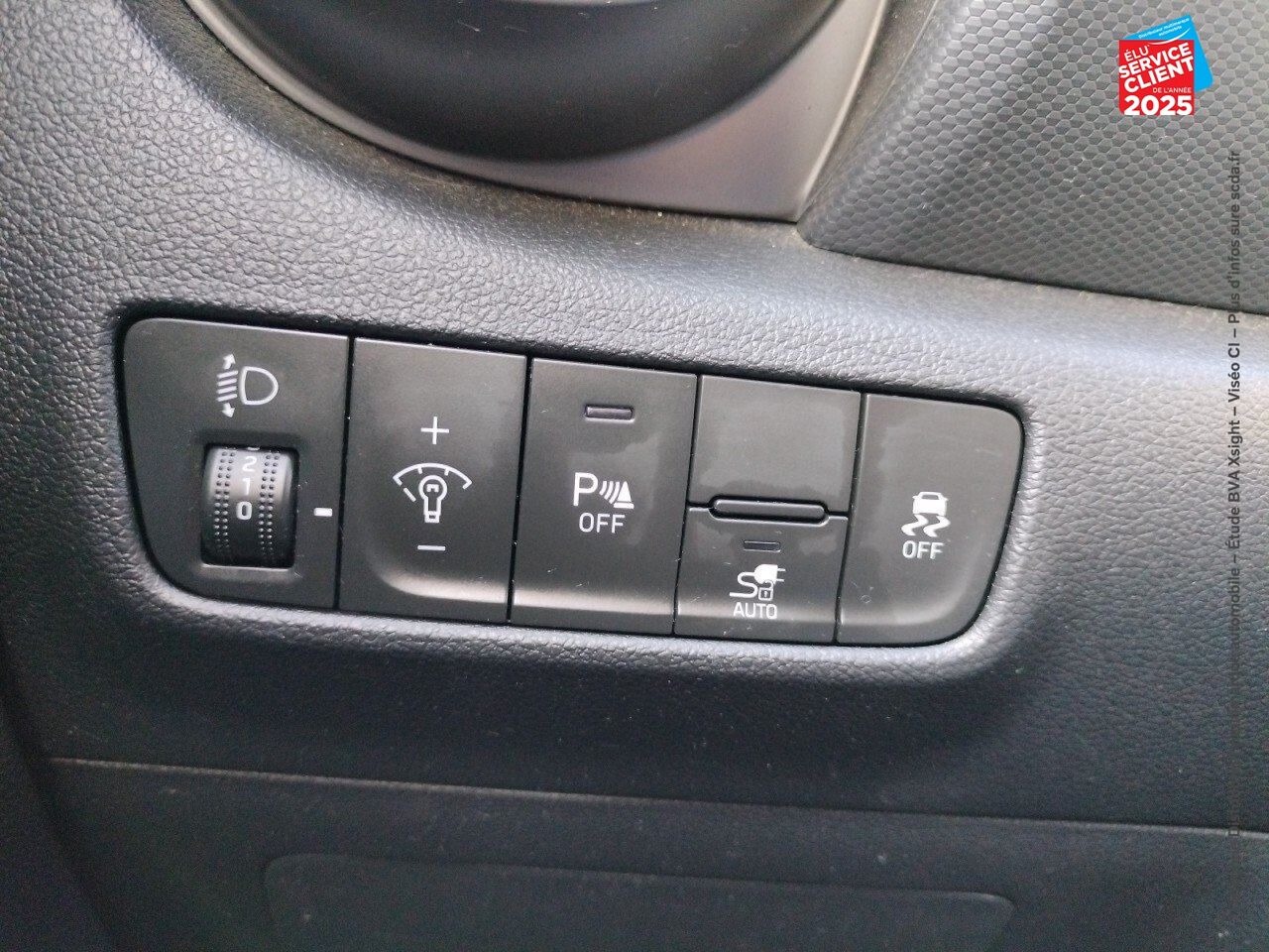 Véhicule d'occasion HYUNDAI KONA ELECTRIC 39KWH - 136 CH INTUITIVE CARPLAY CAMERA chez Hyundai Epernay