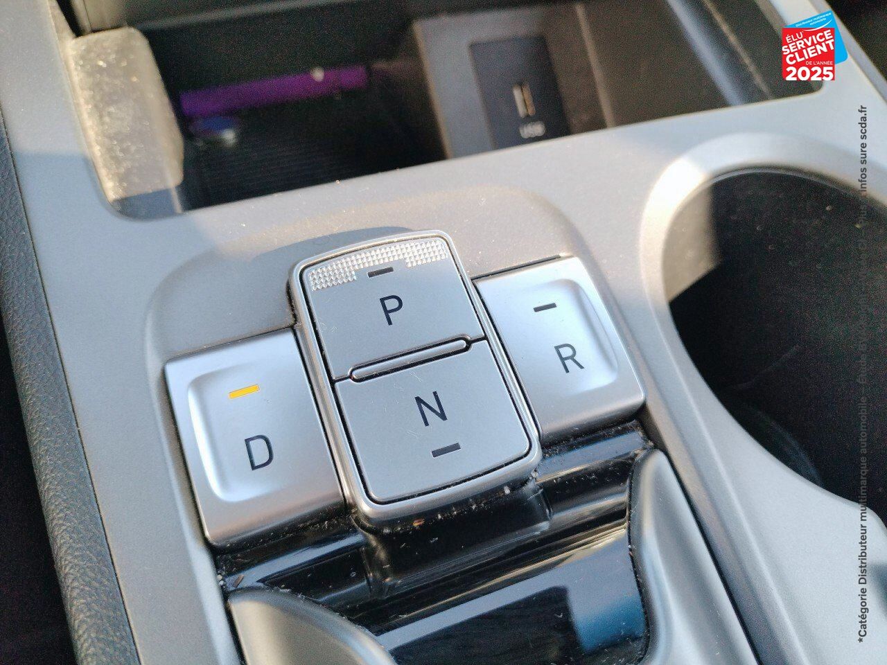 Véhicule d'occasion HYUNDAI KONA ELECTRIC 39KWH - 136 CH INTUITIVE CARPLAY CAMERA chez Hyundai Epernay
