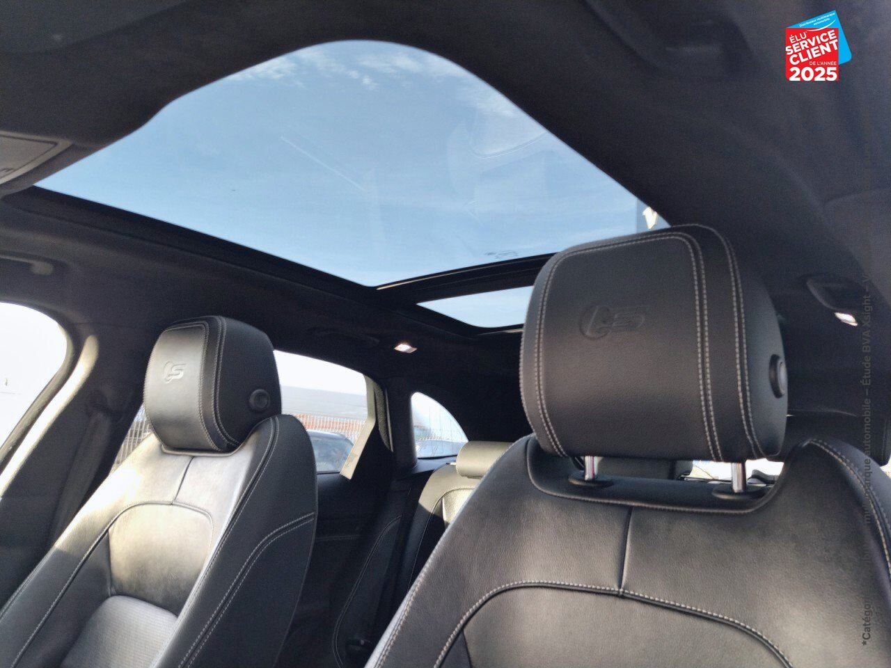 Véhicule d'occasion JAGUAR F-PACE V6 3.0 SUPERCHARGED 380CH S 4X4 BVA8 chez Renault Saint-Louis