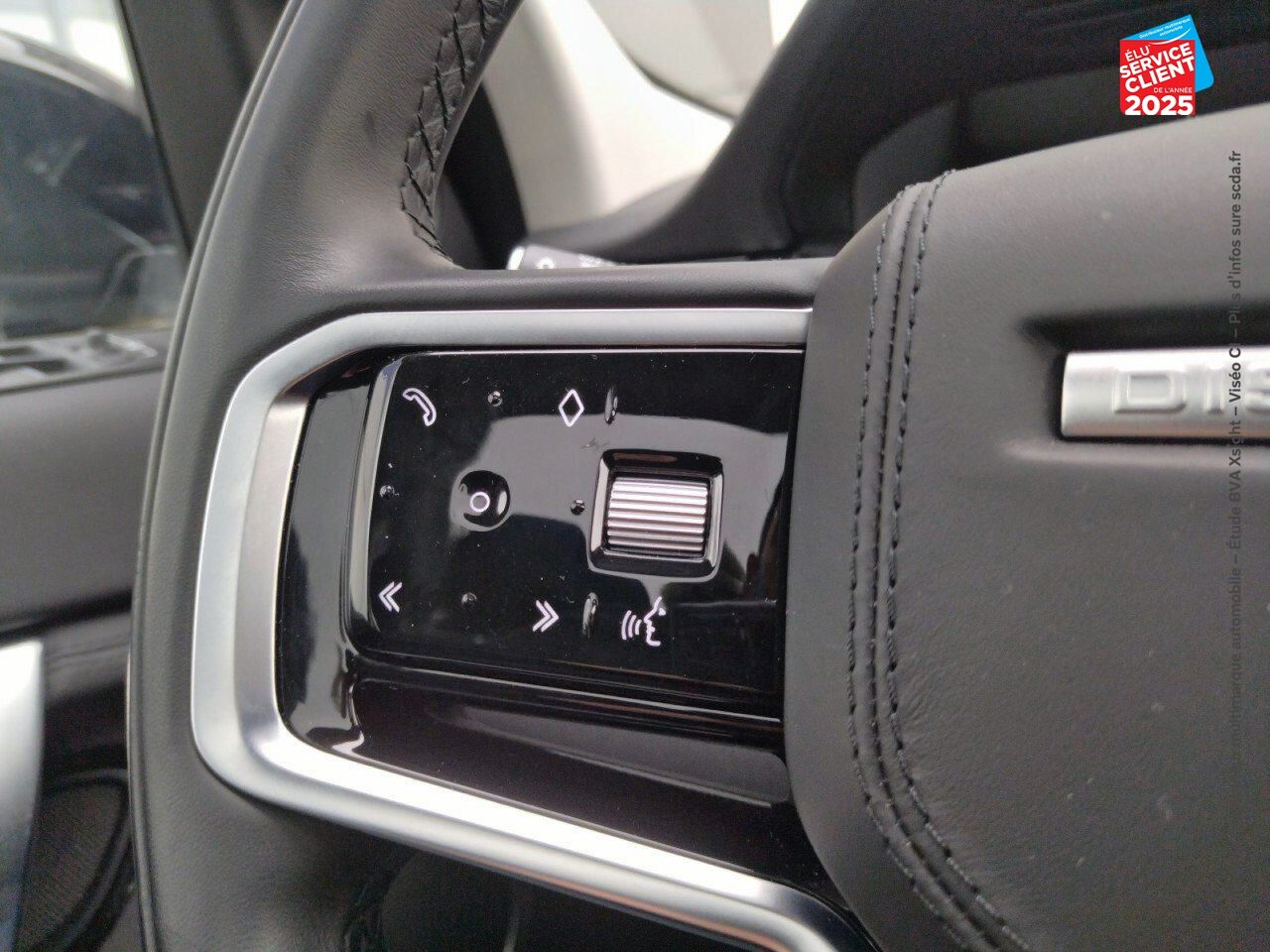 Véhicule d'occasion LAND-ROVER DISCOVERY SPORT P300E SE AWD BVA chez Land Rover Strasbourg
