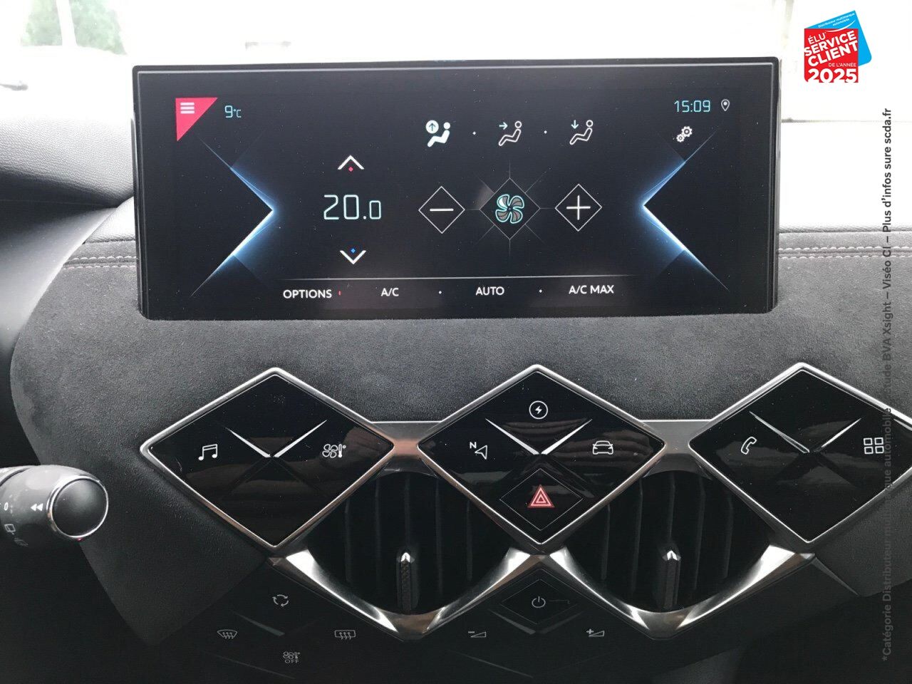 Véhicule d'occasion DS DS 3 CROSSBACK E-TENSE PERFORMANCE LINE 4CV chez Hyundai Epernay