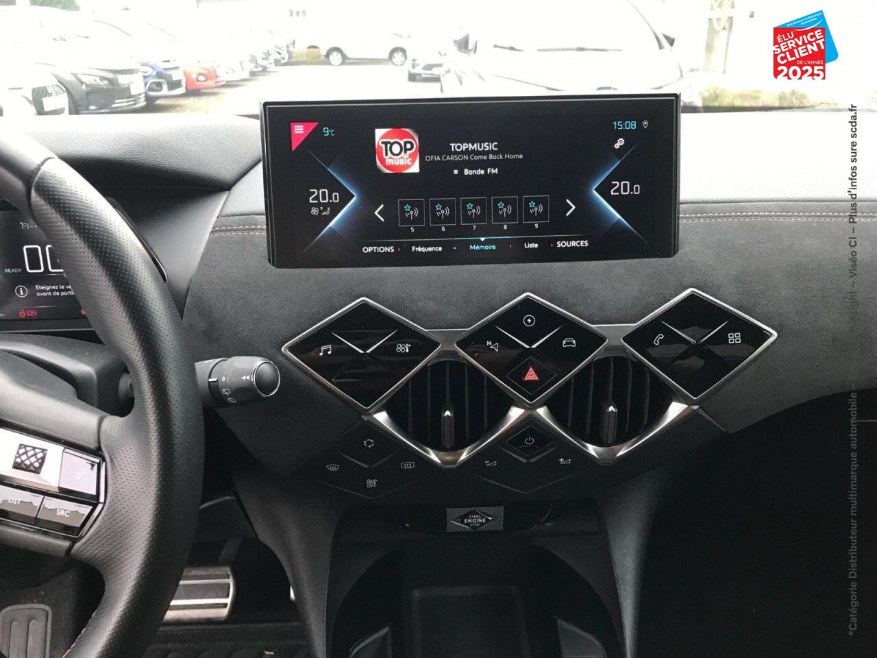 Véhicule d'occasion DS DS 3 CROSSBACK E-TENSE PERFORMANCE LINE 4CV chez Hyundai Epernay