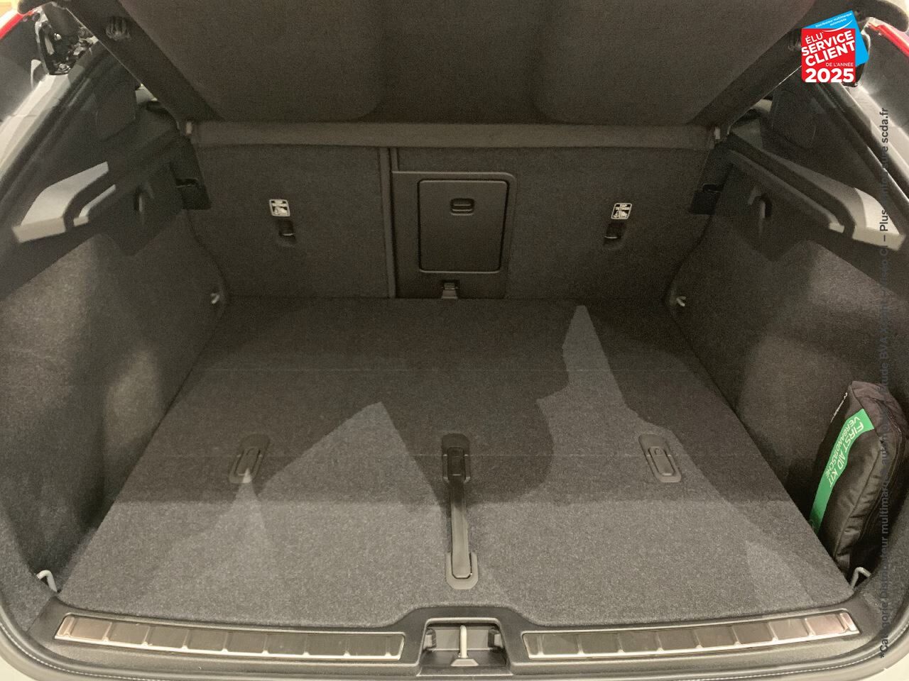 Véhicule d'occasion VOLVO C40 RECHARGE EXTENDED RANGE 252CH ULTIMATE chez Volvo Metz