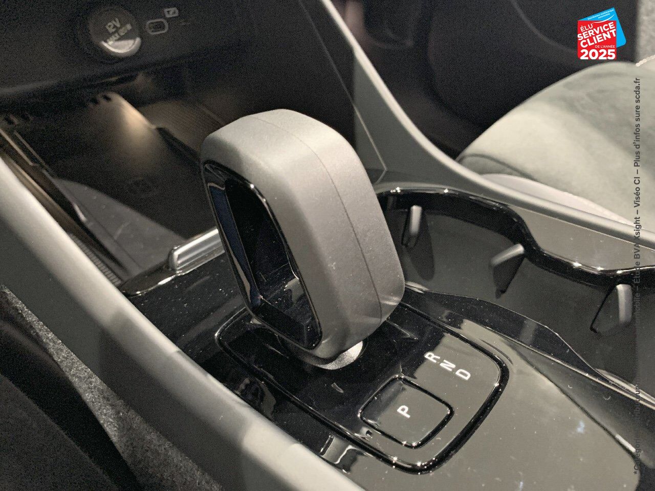 Véhicule d'occasion VOLVO C40 RECHARGE EXTENDED RANGE 252CH ULTIMATE chez Volvo Metz
