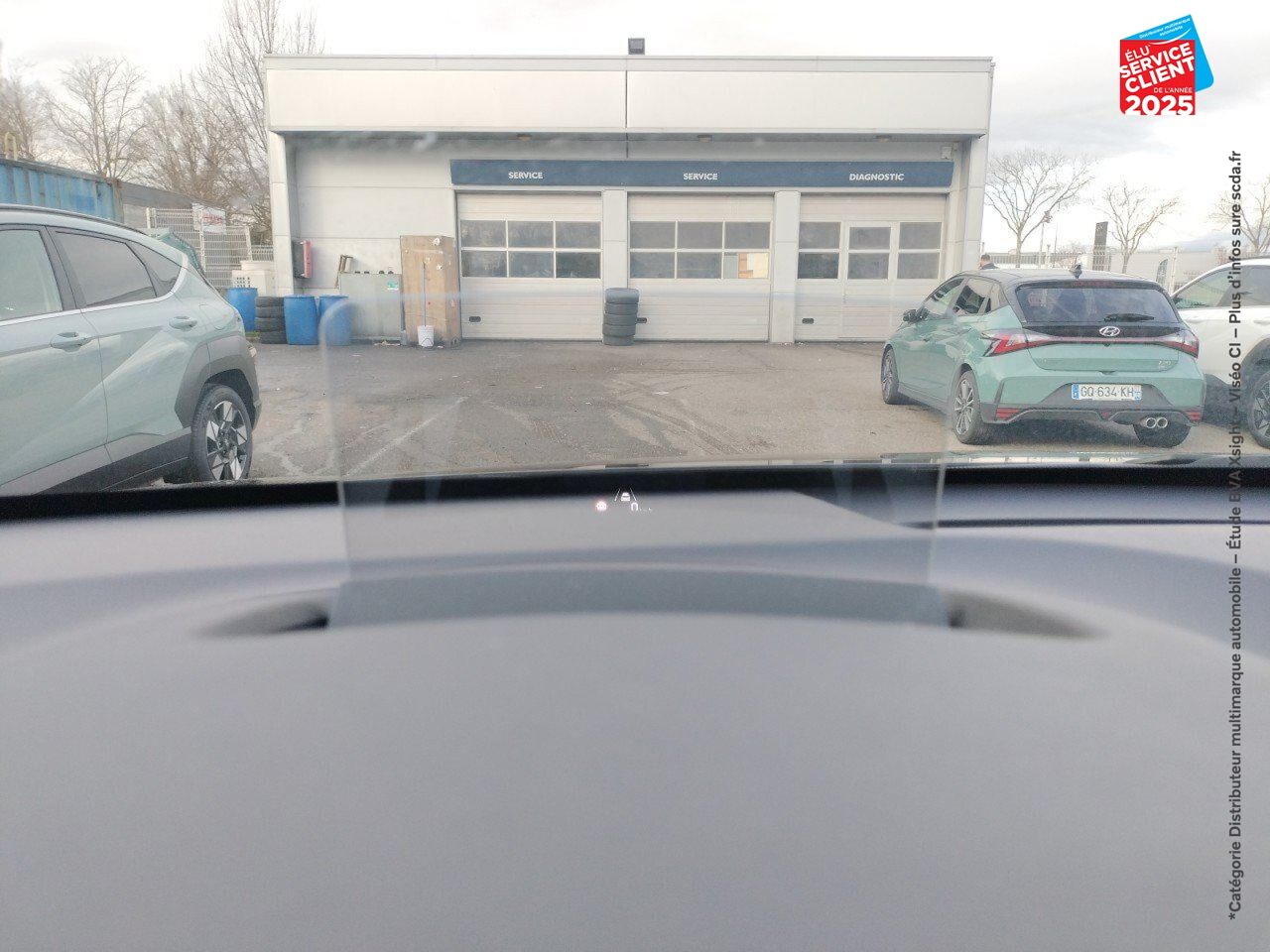 Véhicule d'occasion HYUNDAI KONA ELECTRIC 39 KWH - 136 CH CREATIVE GPS CAMERA chez Hyundai Epernay