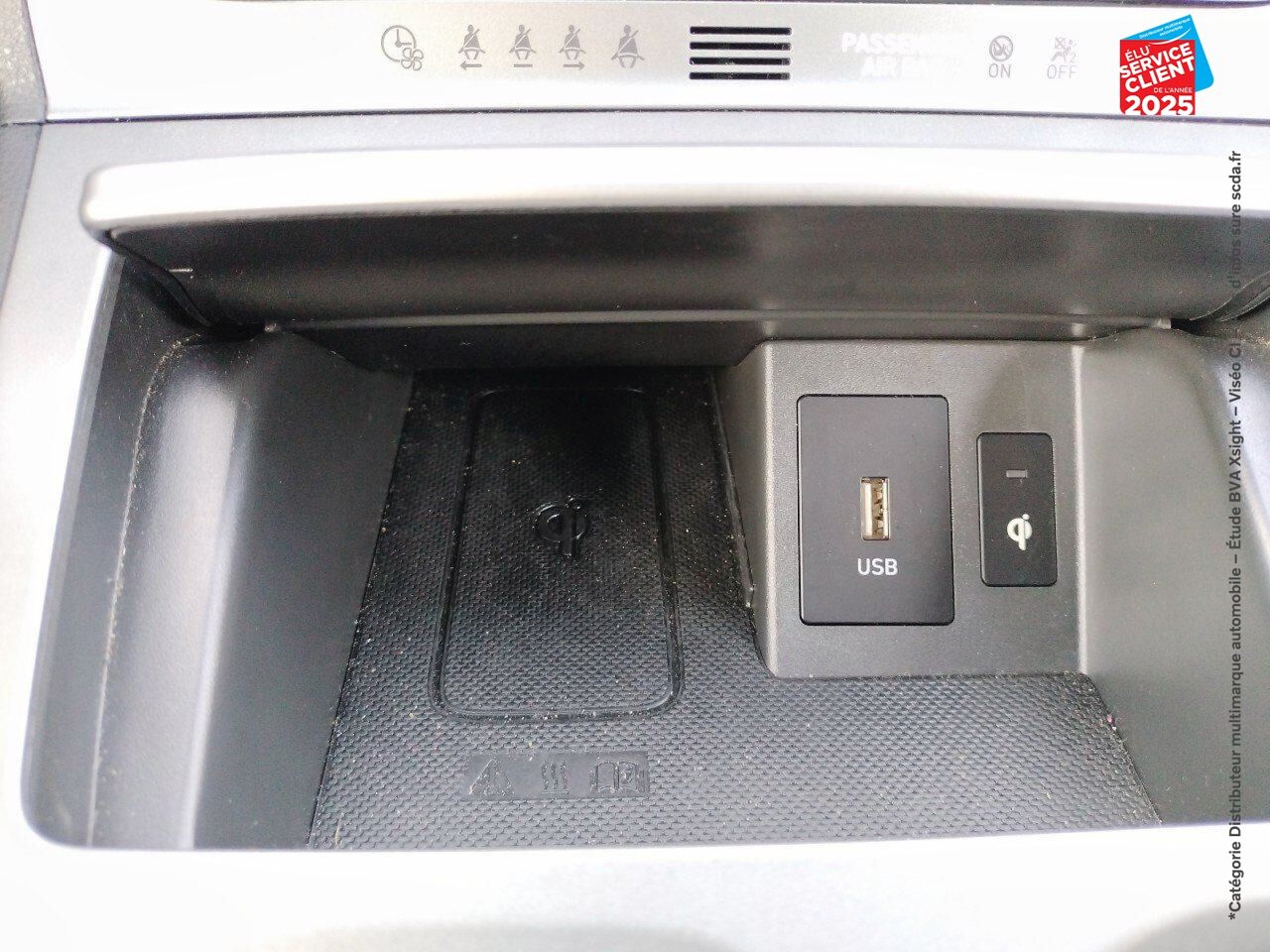 Véhicule d'occasion HYUNDAI KONA ELECTRIC 39 KWH - 136 CH CREATIVE GPS CAMERA chez Hyundai Epernay