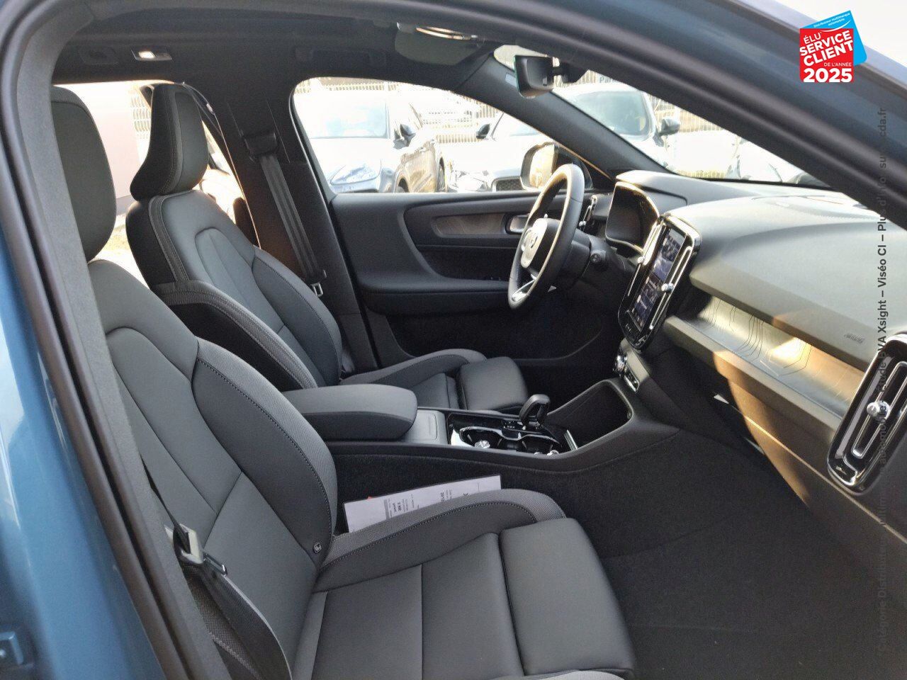 Véhicule d'occasion VOLVO XC40 RECHARGE EXTENDED RANGE 252CH ULTIMATE chez Volvo Epernay