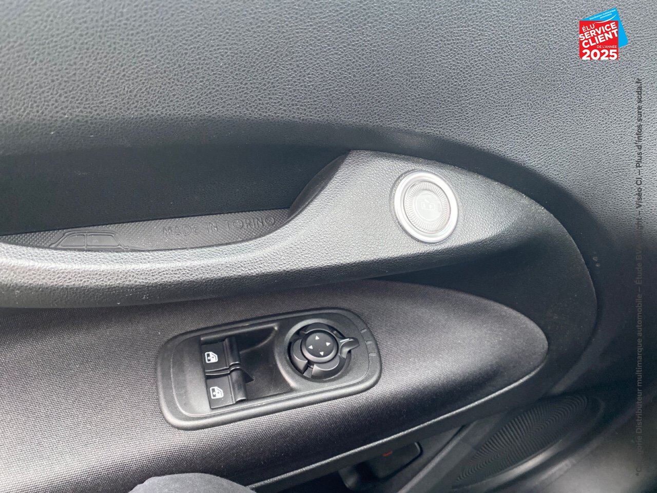 Véhicule d'occasion FIAT 500 E 95CH RED chez Fiat Besançon
