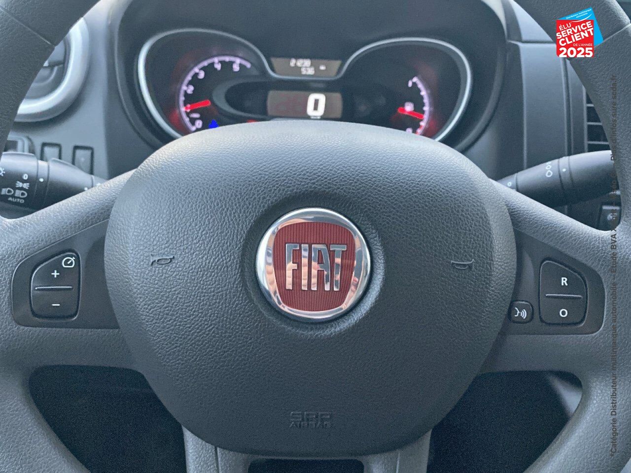 Véhicule d'occasion FIAT TALENTO FG 1.0 CH1 2.0 ECOJET 120CH PRO LOUNGE chez Renault Saint-Louis