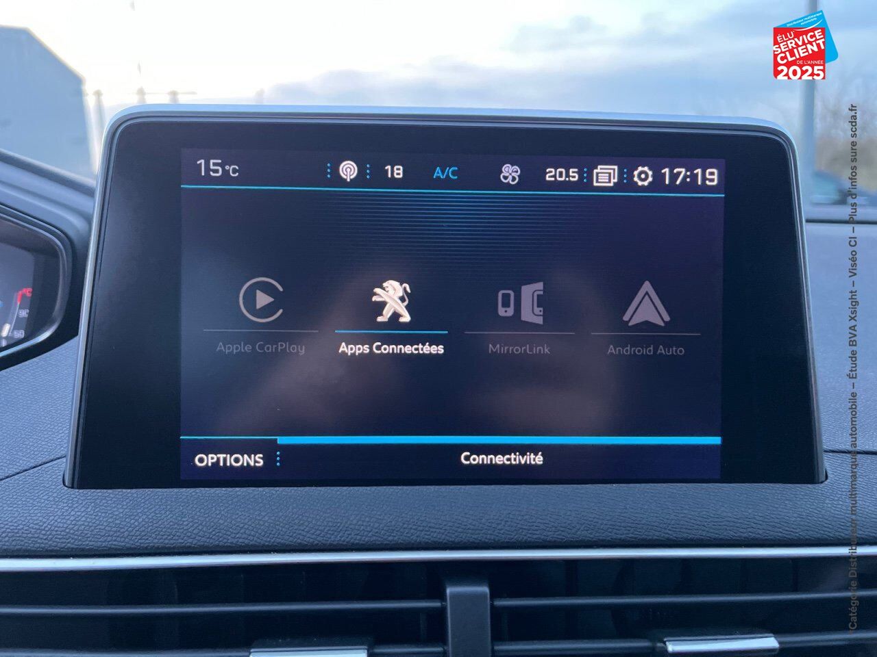 Véhicule d'occasion PEUGEOT 3008 1.2 PURETECH 130CH ALLURE SS chez Le Veodrome