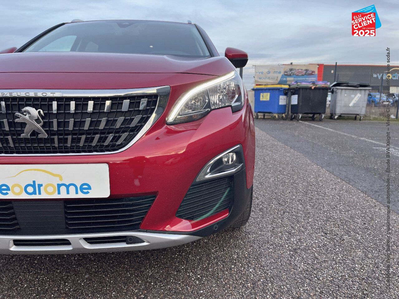 Véhicule d'occasion PEUGEOT 3008 1.2 PURETECH 130CH ALLURE SS chez Le Veodrome