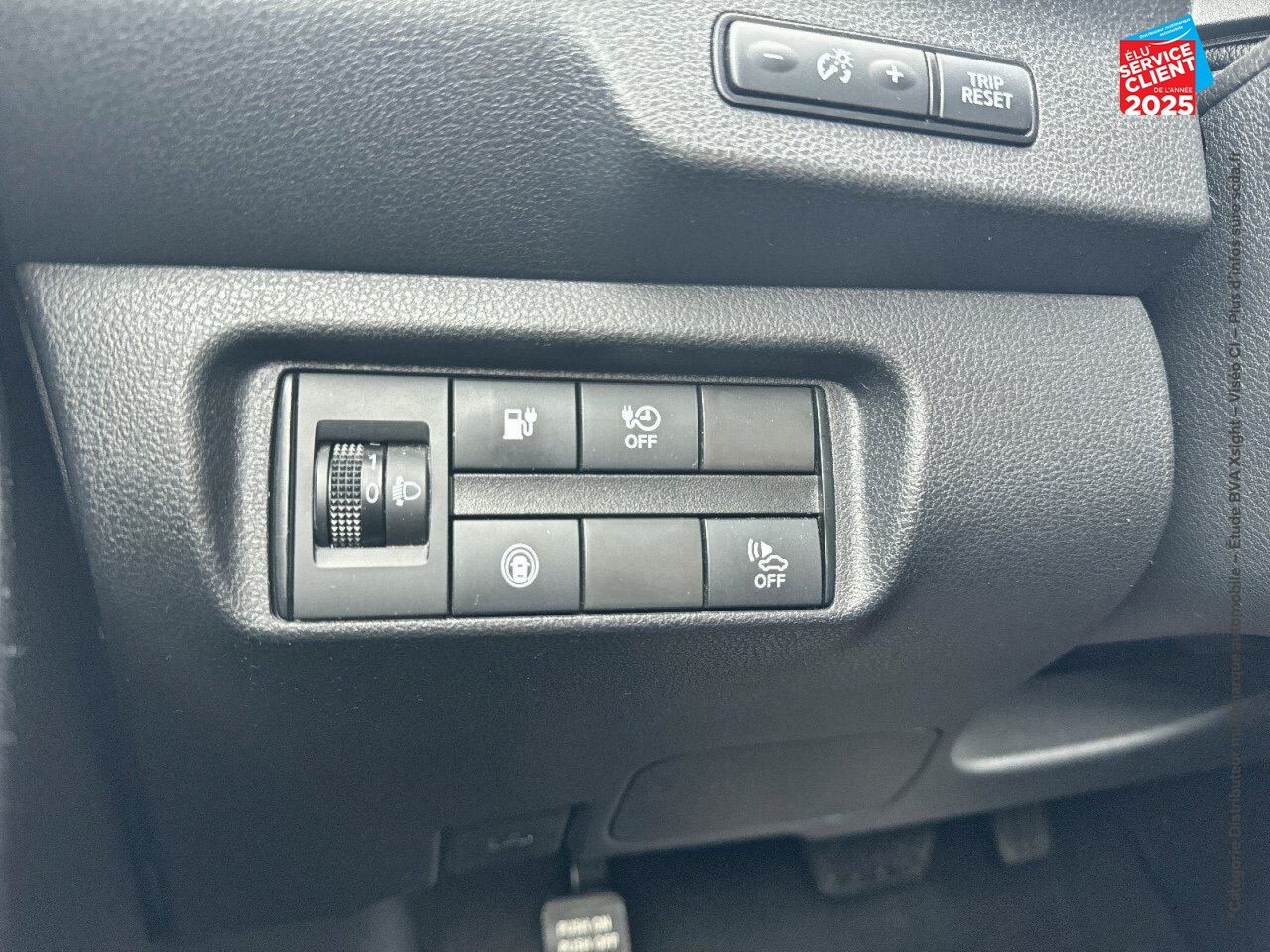 Véhicule d'occasion NISSAN LEAF 150CH 40KWH ACENTA 21.5 chez Hyundai Epernay