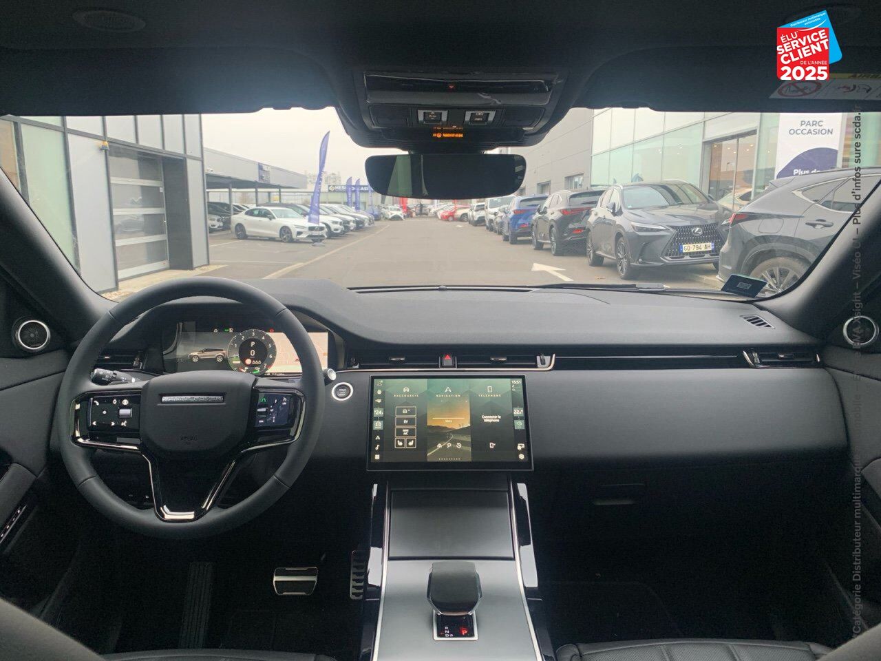 Véhicule d'occasion LAND-ROVER RANGE ROVER EVOQUE 1.5 P300E 309CH DYNAMIC SE chez BMW Besançon