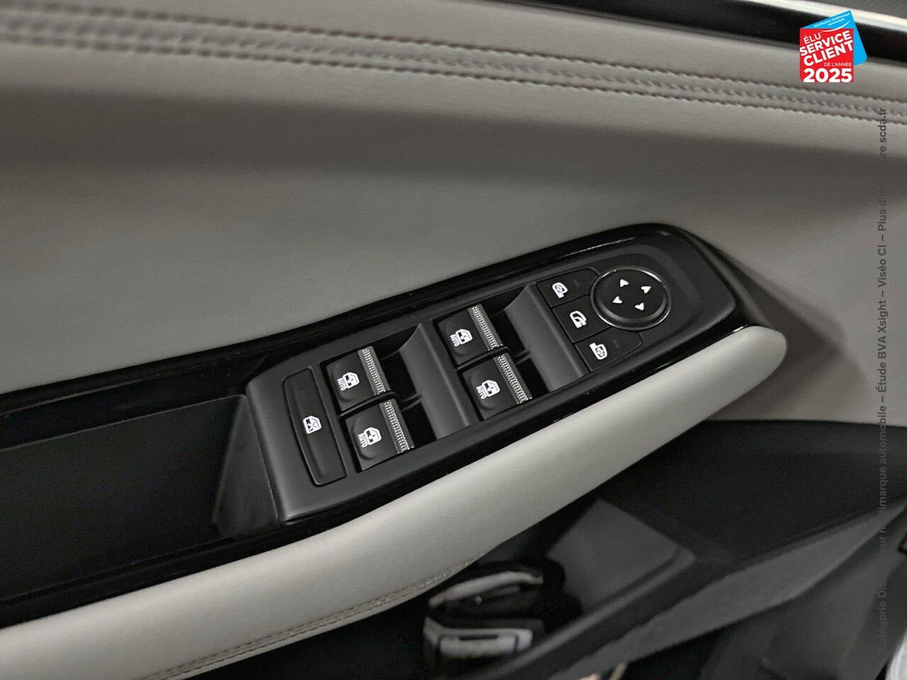 Véhicule neuf RENAULT ESPACE 1.2 E-TECH FULL HYBRID 200CH ICONIC chez HESS Automobile