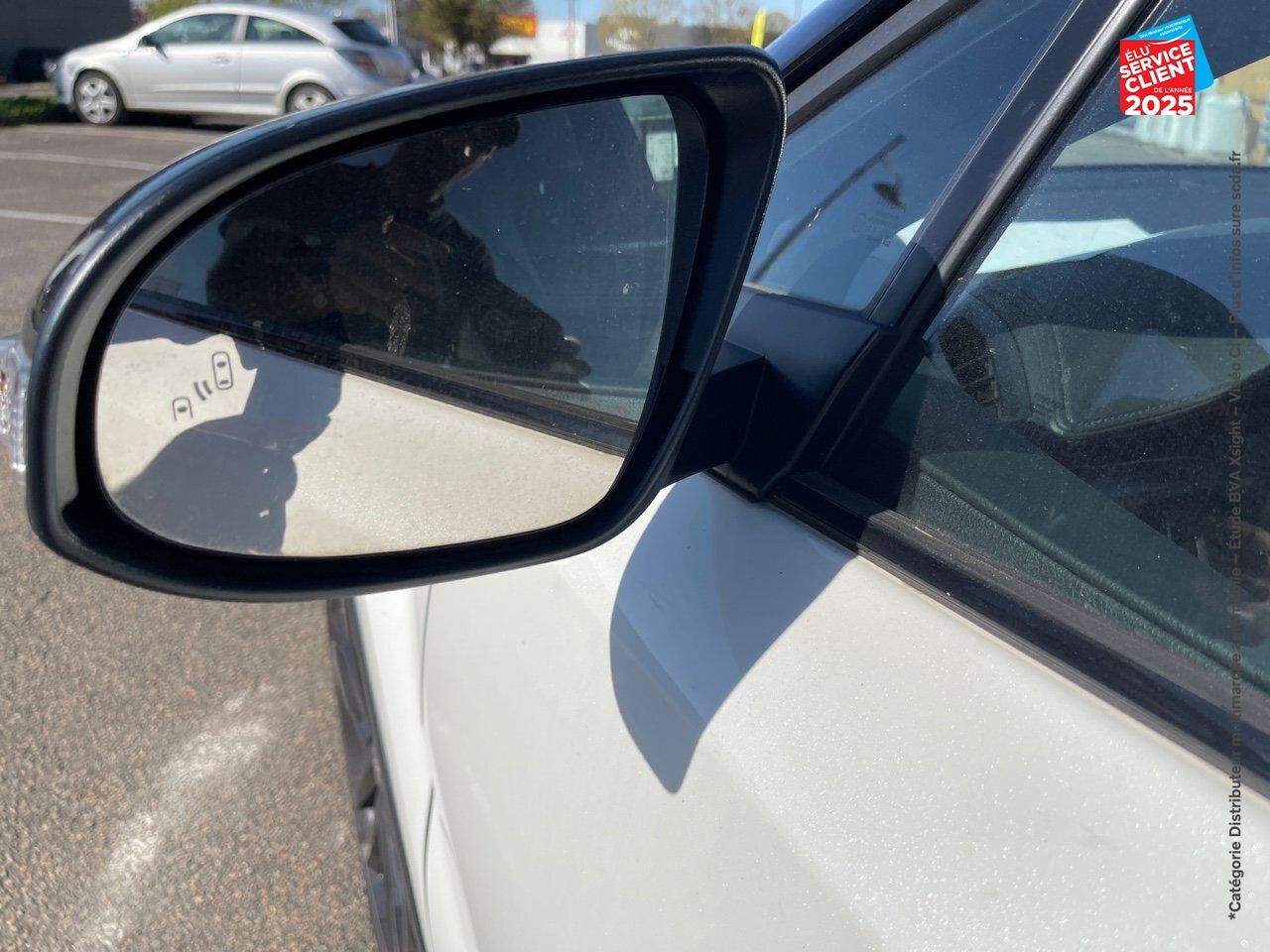 Véhicule d'occasion TOYOTA C-HR 184H GR-SPORT 2WD E-CVT MY20 SIEGES CHAUF CAMERA CARPLAY chez Toyota Longwy