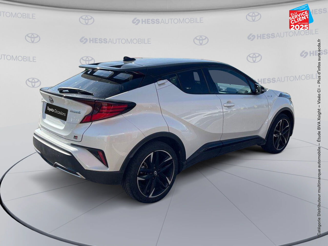 Véhicule d'occasion TOYOTA C-HR 184H GR-SPORT 2WD E-CVT MY20 SIEGES CHAUF CAMERA CARPLAY chez Toyota Longwy